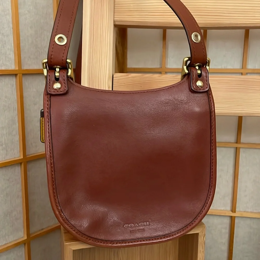 Coach Legacy Brown Leather Mini Saddle Bag & 1941 Horse and Carriage Hangtag - Picture 11 of 17